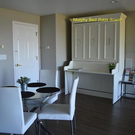 1-Bedroom Seaview Guesthouse On Seattle Luxury Estate With Views Of Olympic Mountains Ngoại thất bức ảnh