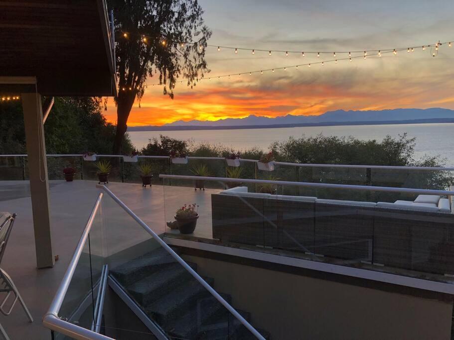 1-Bedroom Seaview Guesthouse On Seattle Luxury Estate With Views Of Olympic Mountains Ngoại thất bức ảnh